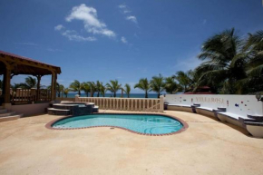 Perfect for destination weddings & family vacations!